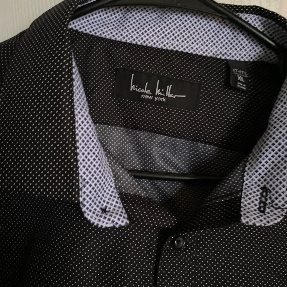 Men’s designer XL shirt Size 17-17.5 NEOT